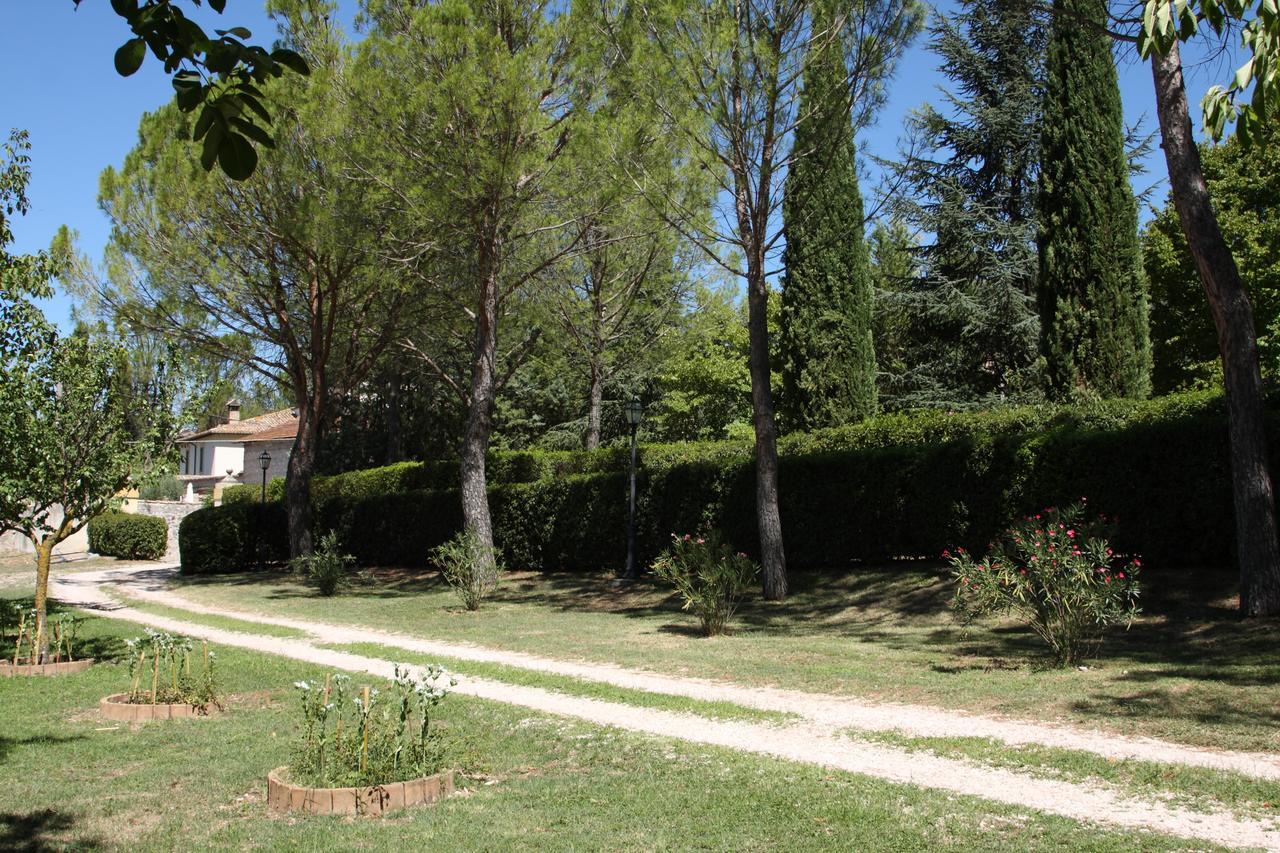 Villa Del Cardinale Сполето Экстерьер фото